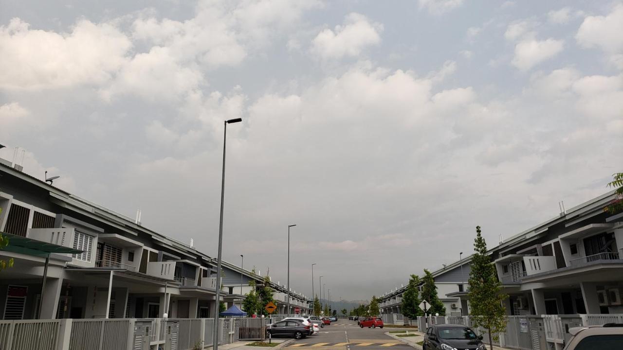 Sr Home-Stay @ Klia 쿠알라룸푸르 외부 사진