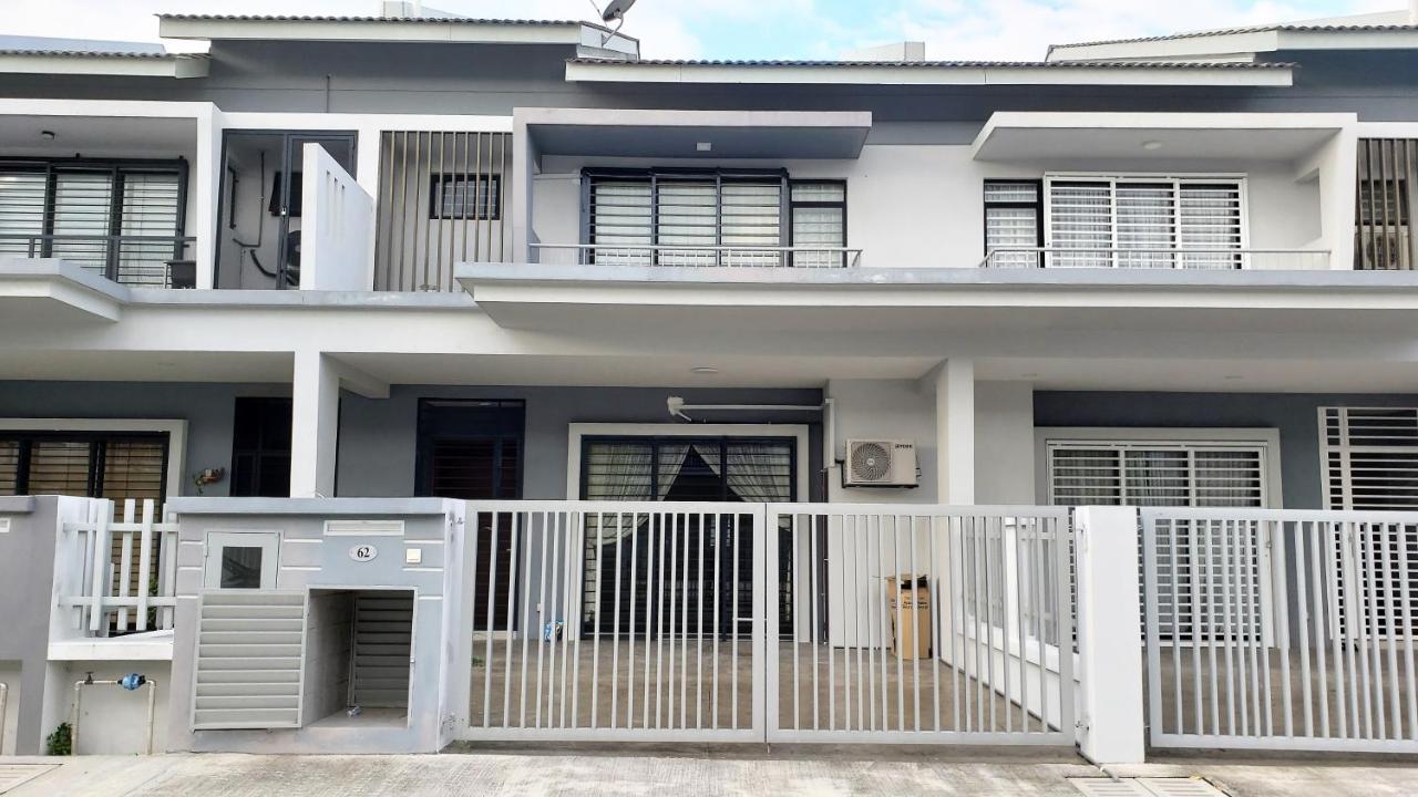 Sr Home-Stay @ Klia 쿠알라룸푸르 외부 사진