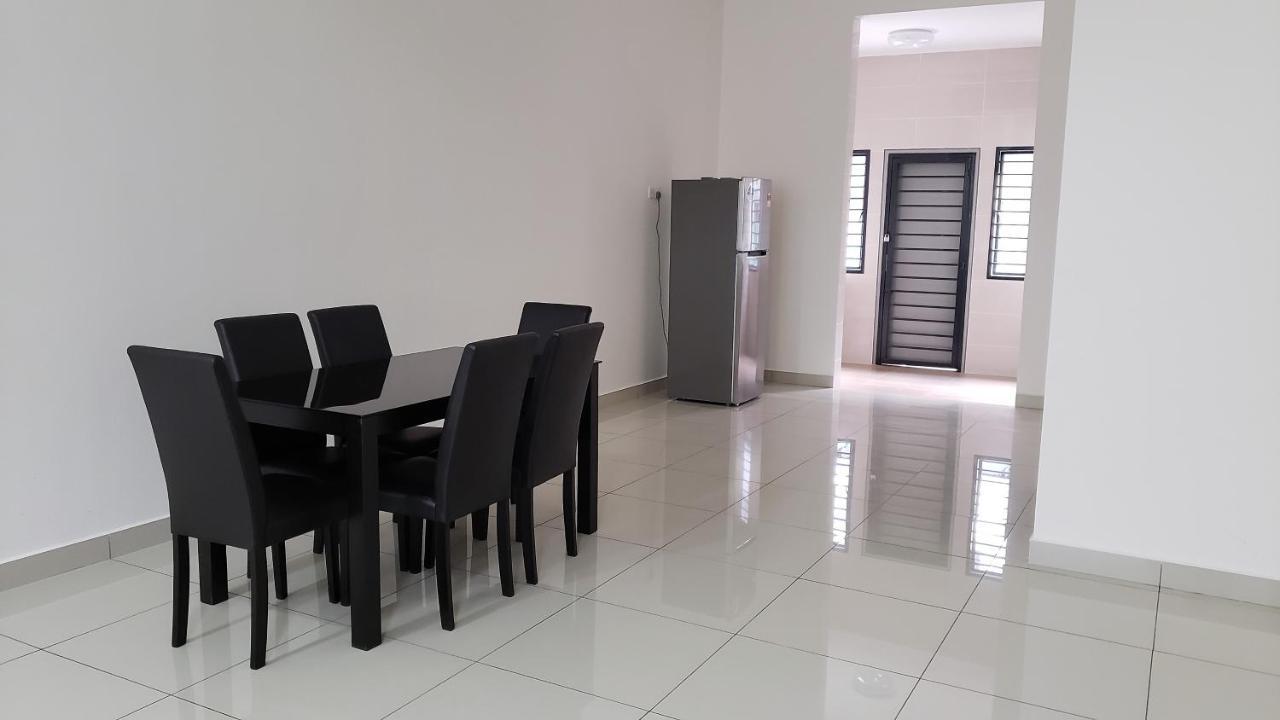 Sr Home-Stay @ Klia 쿠알라룸푸르 외부 사진